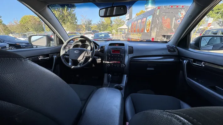 2011 KIA Sorento GLS