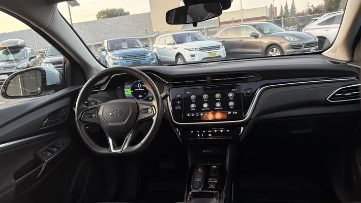 2023 CHEVROLET Bolt EUV LT