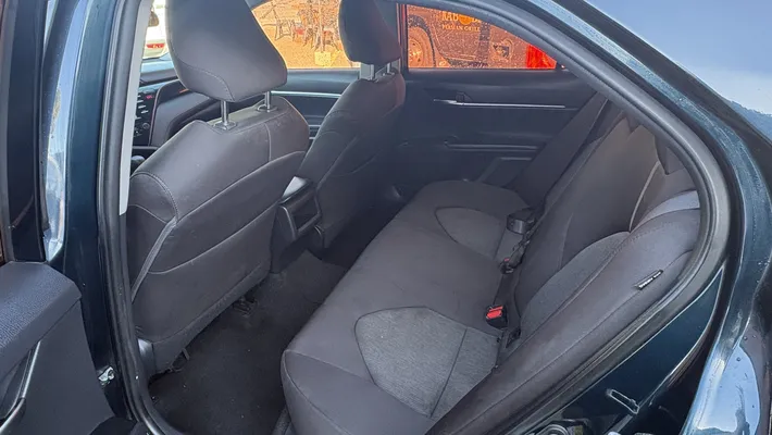 2019 TOYOTA Camry 