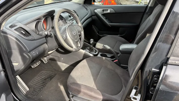 2011 KIA Forte HGS