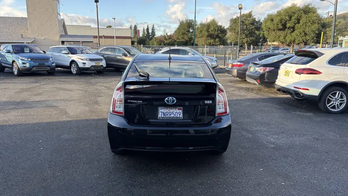 2015 TOYOTA Prius Three