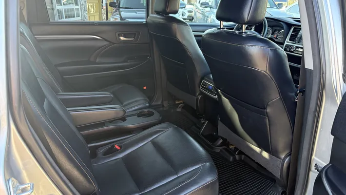 2016 TOYOTA Highlander  Limited Platinum Hybrid