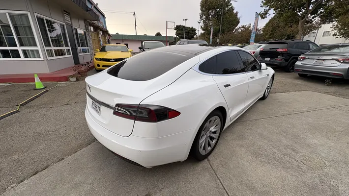 2016 TESLA Model S AWD