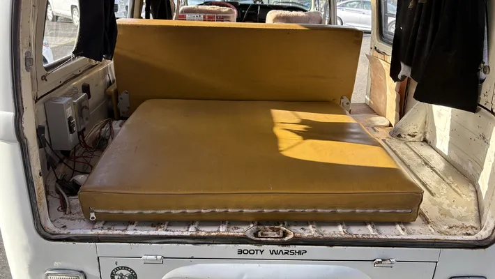 1968 Volkswagen Bus ( Vans )