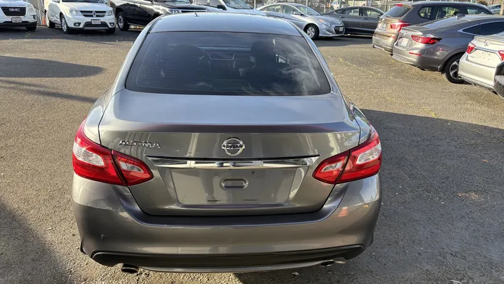 2016 NISSAN Altima