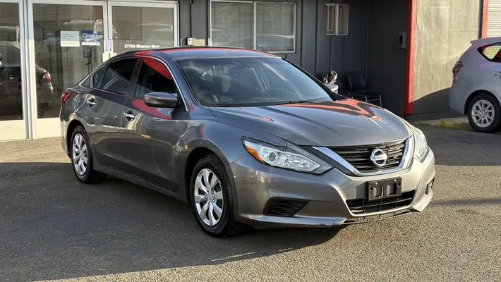 2016 NISSAN Altima