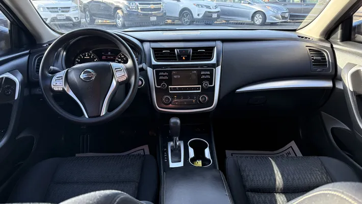 2016 NISSAN Altima