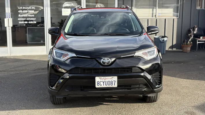 2018 TOYOTA RAV4 LE
