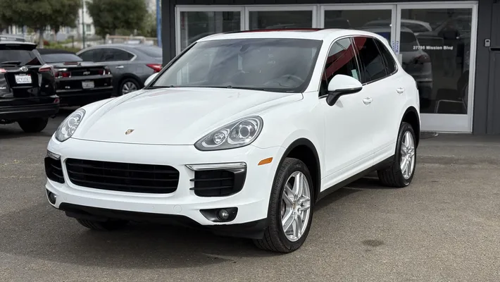 2016 PORSCHE Cayenne