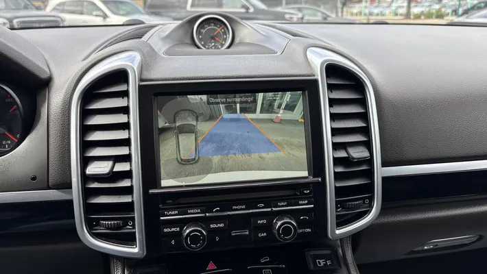 2016 PORSCHE Cayenne
