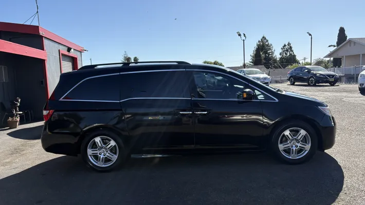 2012 HONDA Odyssey Touring
