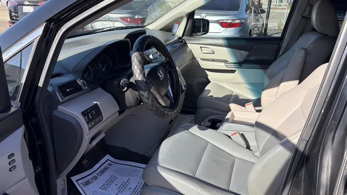 2012 HONDA Odyssey Touring
