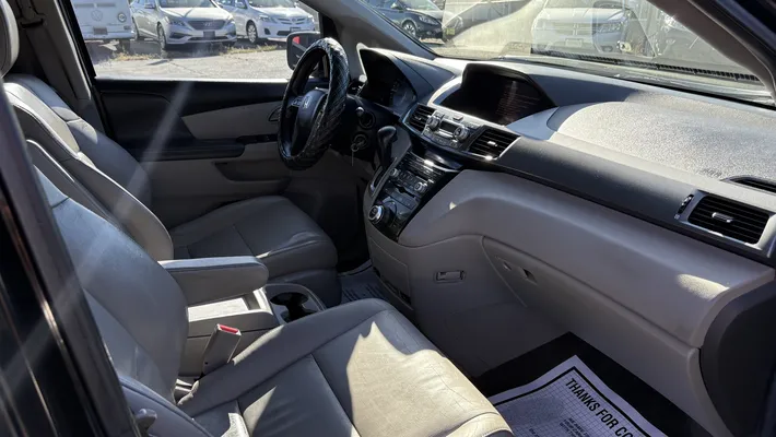 2012 HONDA Odyssey Touring