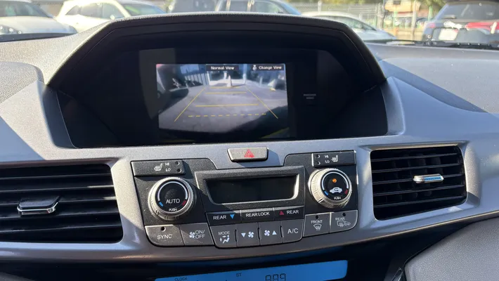 2012 HONDA Odyssey Touring