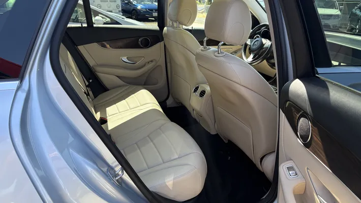 2016 MERCEDES-BENZ GLC-Class Base-4M