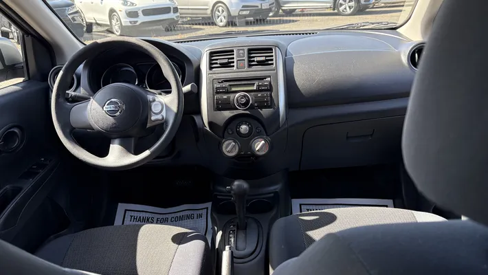 2012 NISSAN Versa