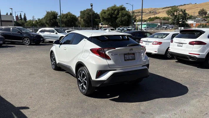 2018 TOYOTA C-HR XLE