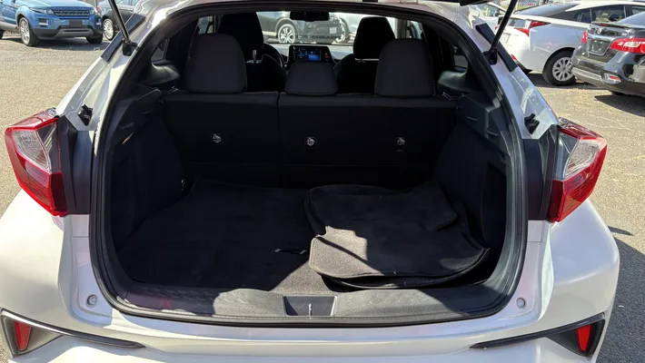 2018 TOYOTA C-HR XLE
