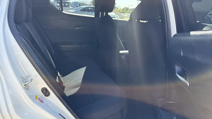 2018 TOYOTA C-HR XLE