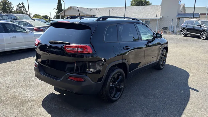 2018 JEEP Cherokee 