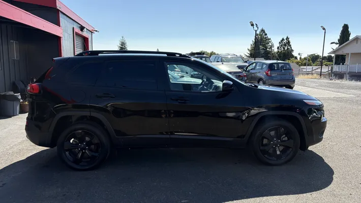 2018 JEEP Cherokee 