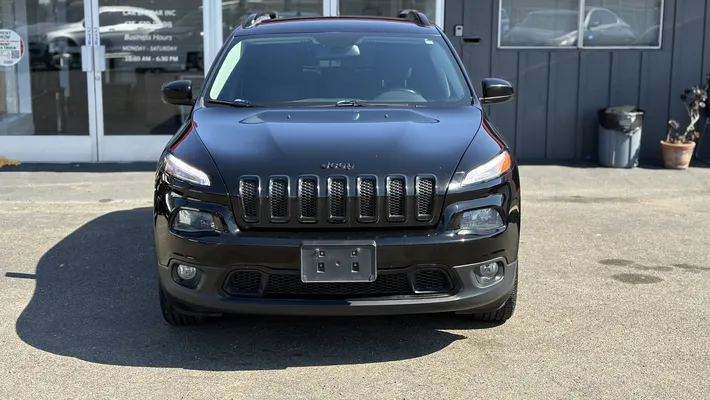2018 JEEP Cherokee 
