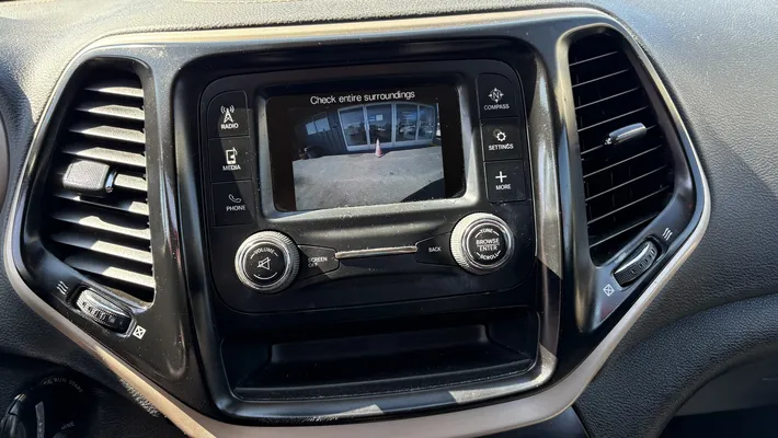 2018 JEEP Cherokee 