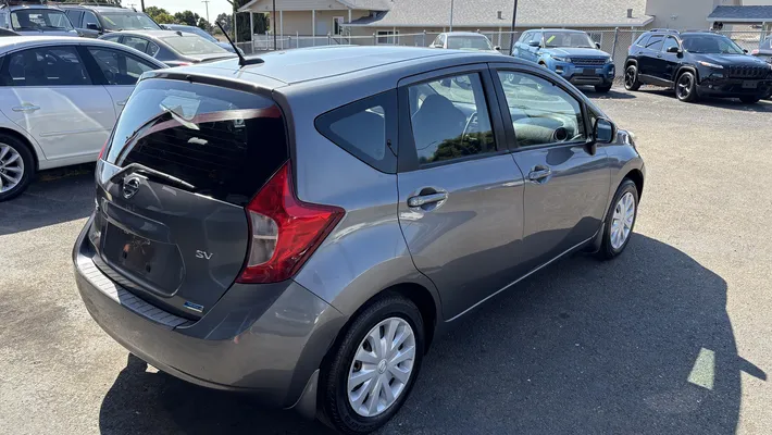 2016 NISSAN Versa Note