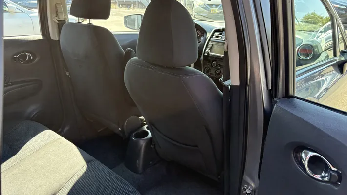 2016 NISSAN Versa Note