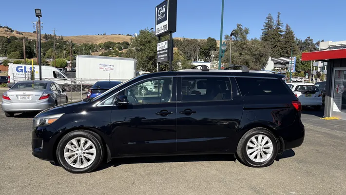 2016 KIA Sedona EX