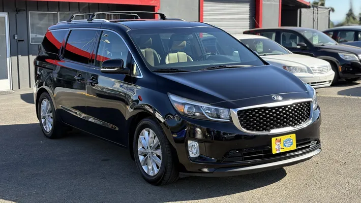 2016 KIA Sedona EX
