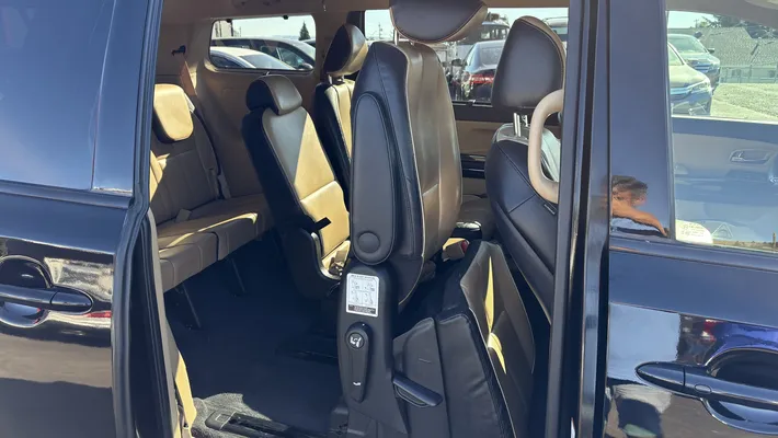 2016 KIA Sedona EX