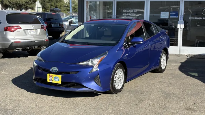 2017 TOYOTA Prius Four