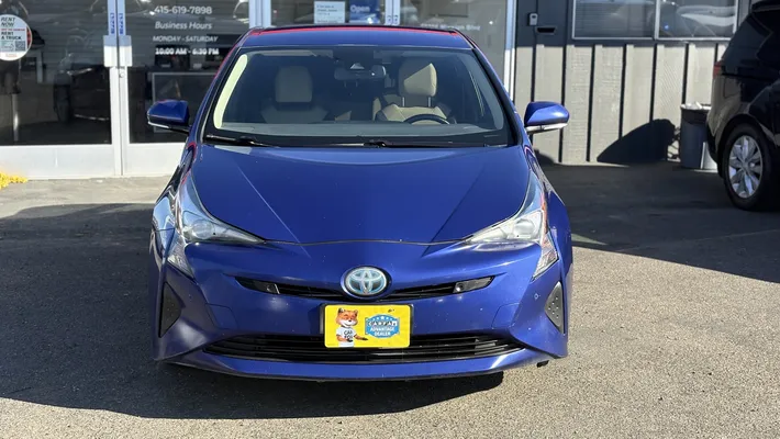 2017 TOYOTA Prius Four