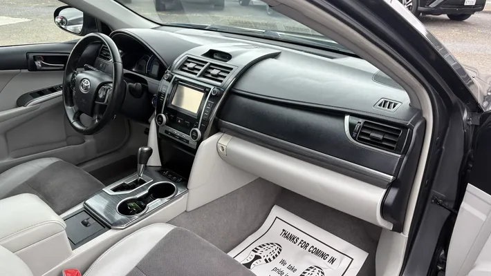 2012 TOYOTA Camry Hybrid