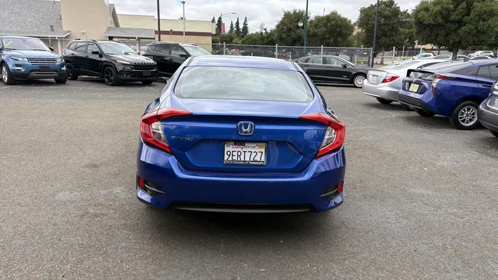 2016 HONDA Civic LX