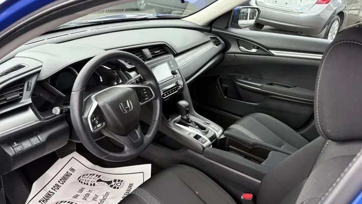 2016 HONDA Civic LX