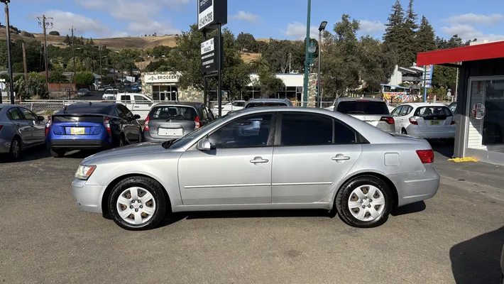 2009 HYUNDAI Sonata