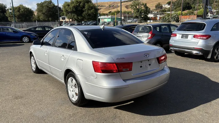 2009 HYUNDAI Sonata
