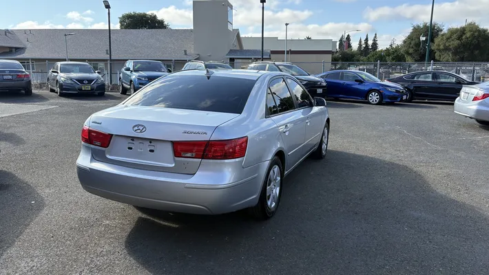 2009 HYUNDAI Sonata