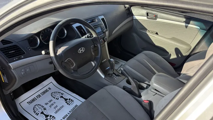 2009 HYUNDAI Sonata