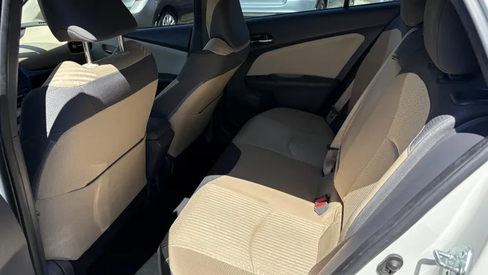 2016 TOYOTA Prius Two Eco