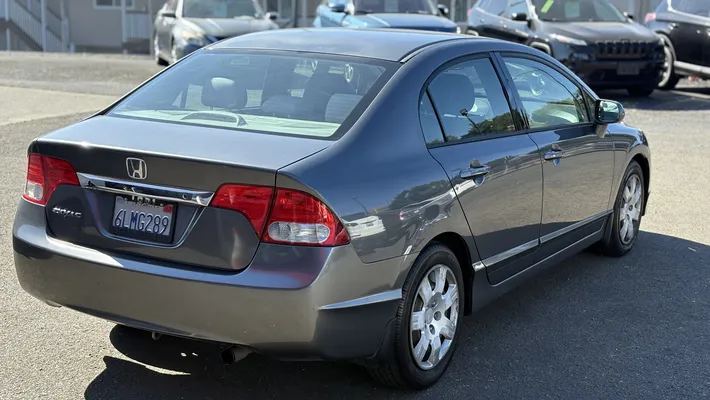 2010 HONDA Civic LX
