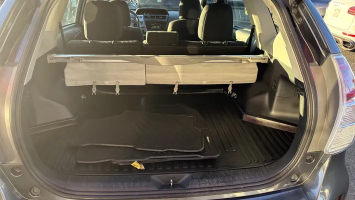 2016 TOYOTA Prius V