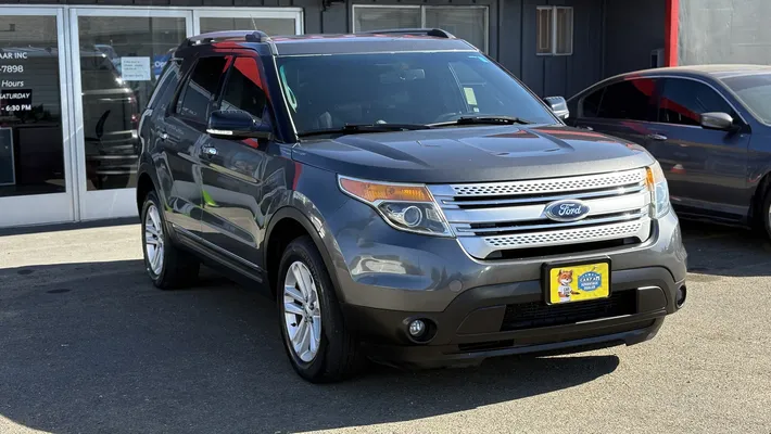 2015 FORD Explorer XLT