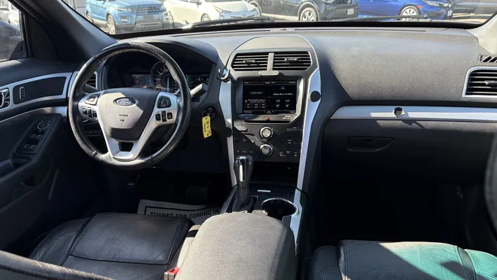2015 FORD Explorer XLT