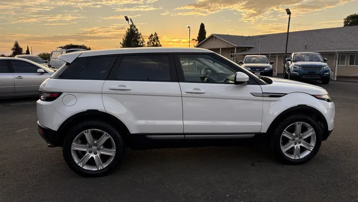 2015 LAND ROVER Range Rover Evoque Pure Plus