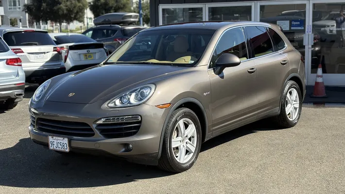 2013 PORSCHE Cayenne S Hybrid