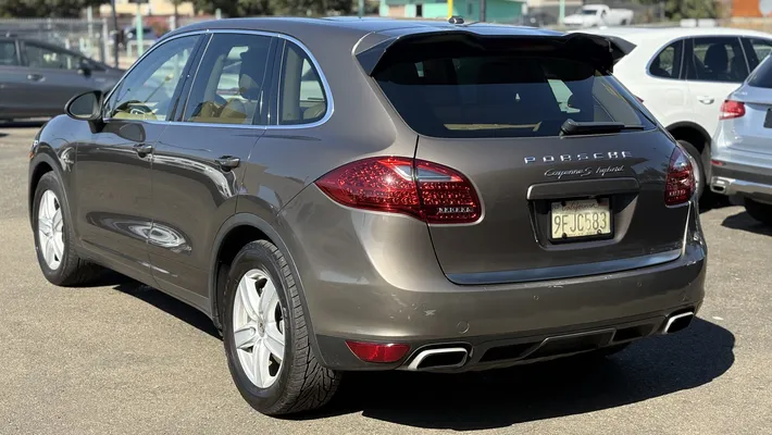 2013 PORSCHE Cayenne S Hybrid