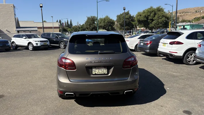 2013 PORSCHE Cayenne S Hybrid